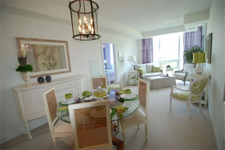 2012_02_02_11_25_49_country_glamour